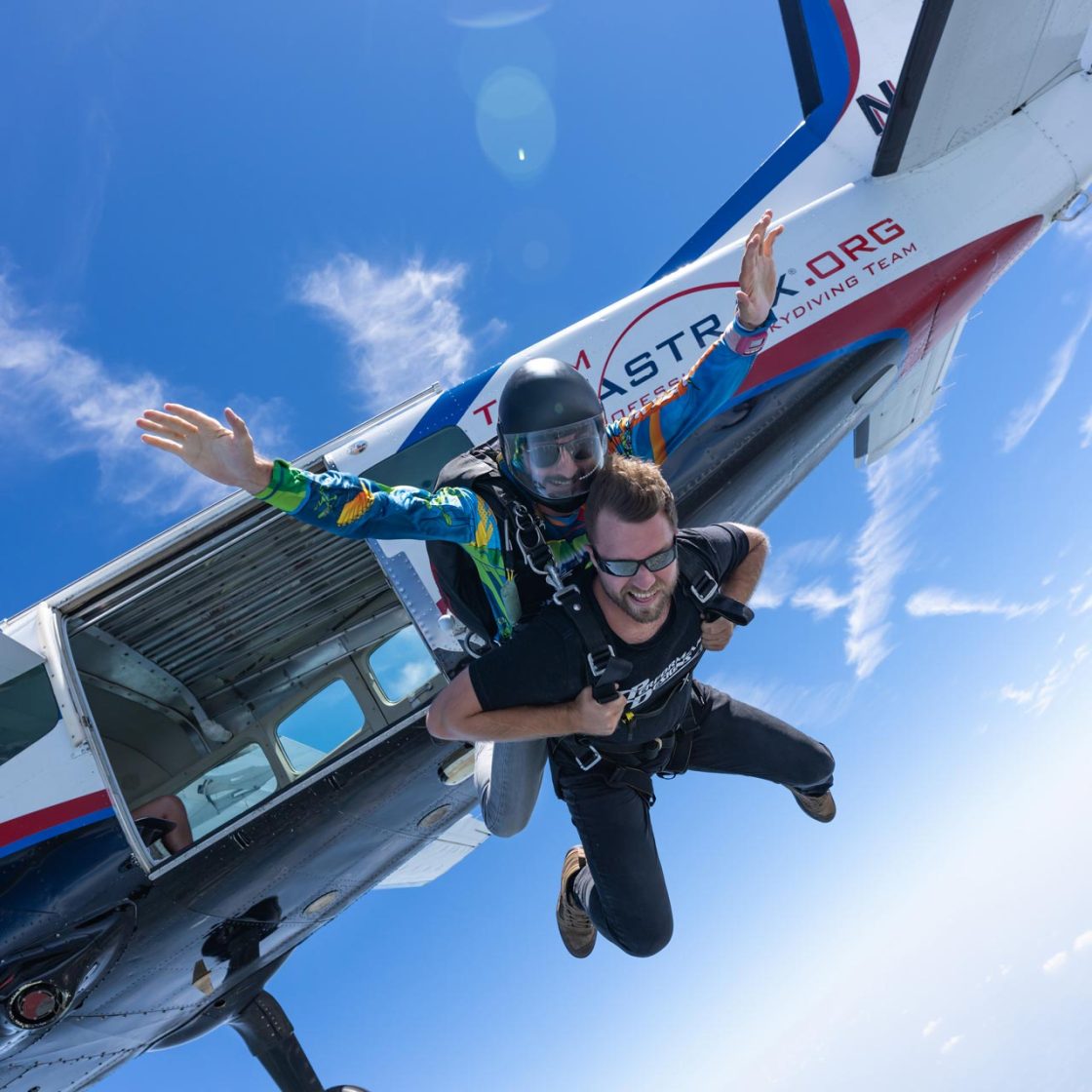 aff-course-cost-skydiving-license-cost-start-skydiving